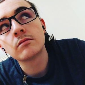 Meet your Posher, Victor